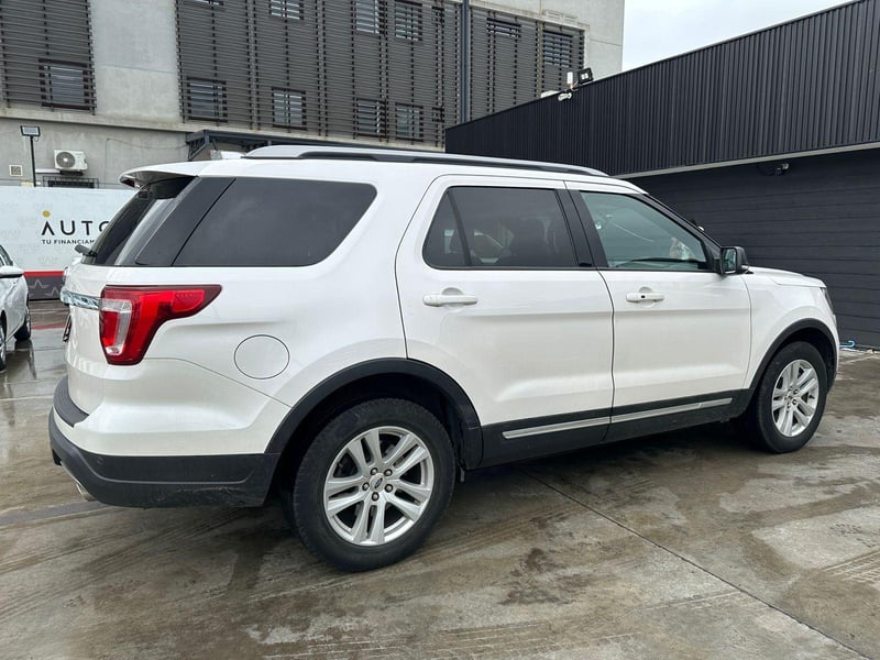 Ford EXPLORER 2019 - Imagen 4 de 17