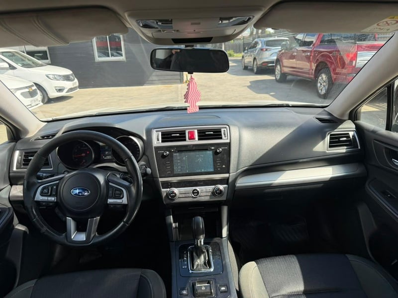 Subaru OUTBACK 2017 - Imagen 7 de 17
