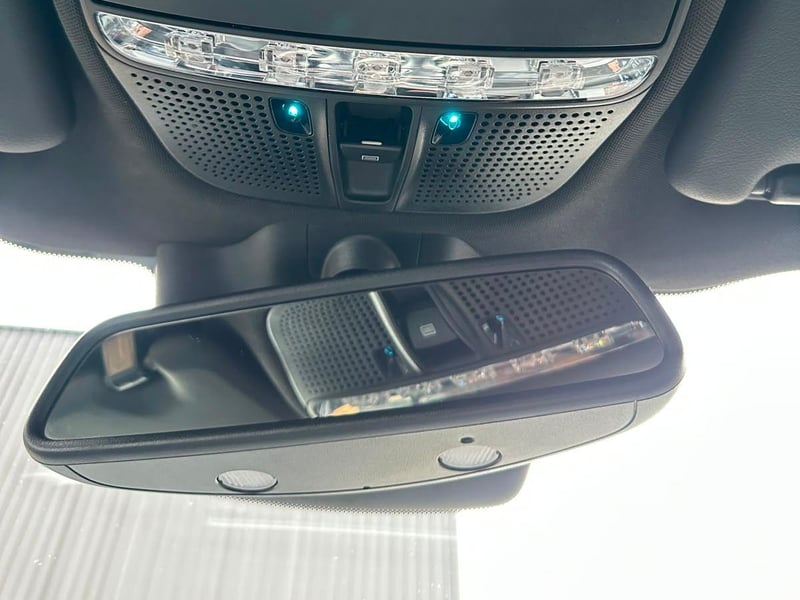 Mercedes-Benz C63 2017 - Imagen 14 de 20