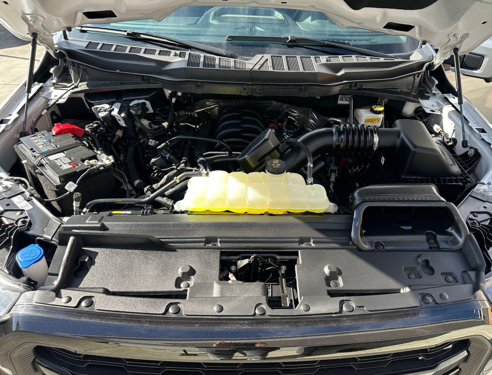 Ford F150 2025 - Imagen 17 de 19