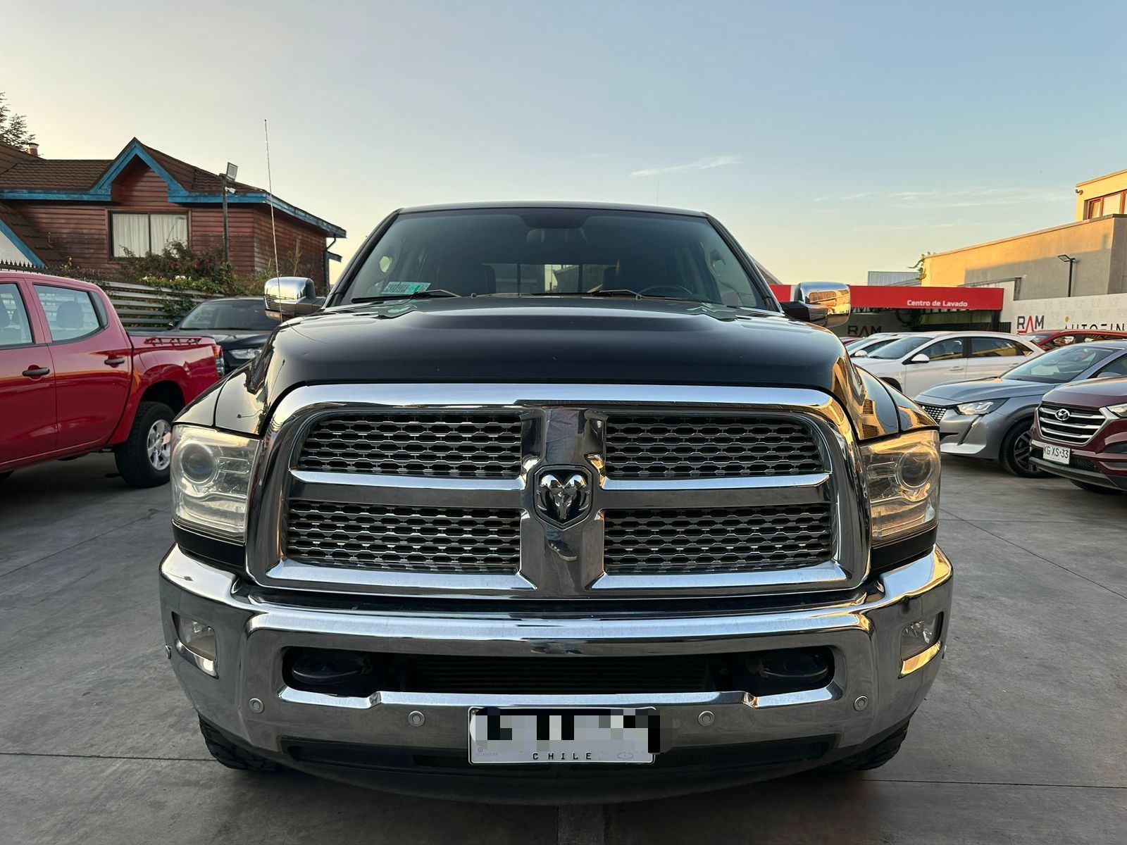 Dodge RAM 2500 2017 - Foto 2 de 18