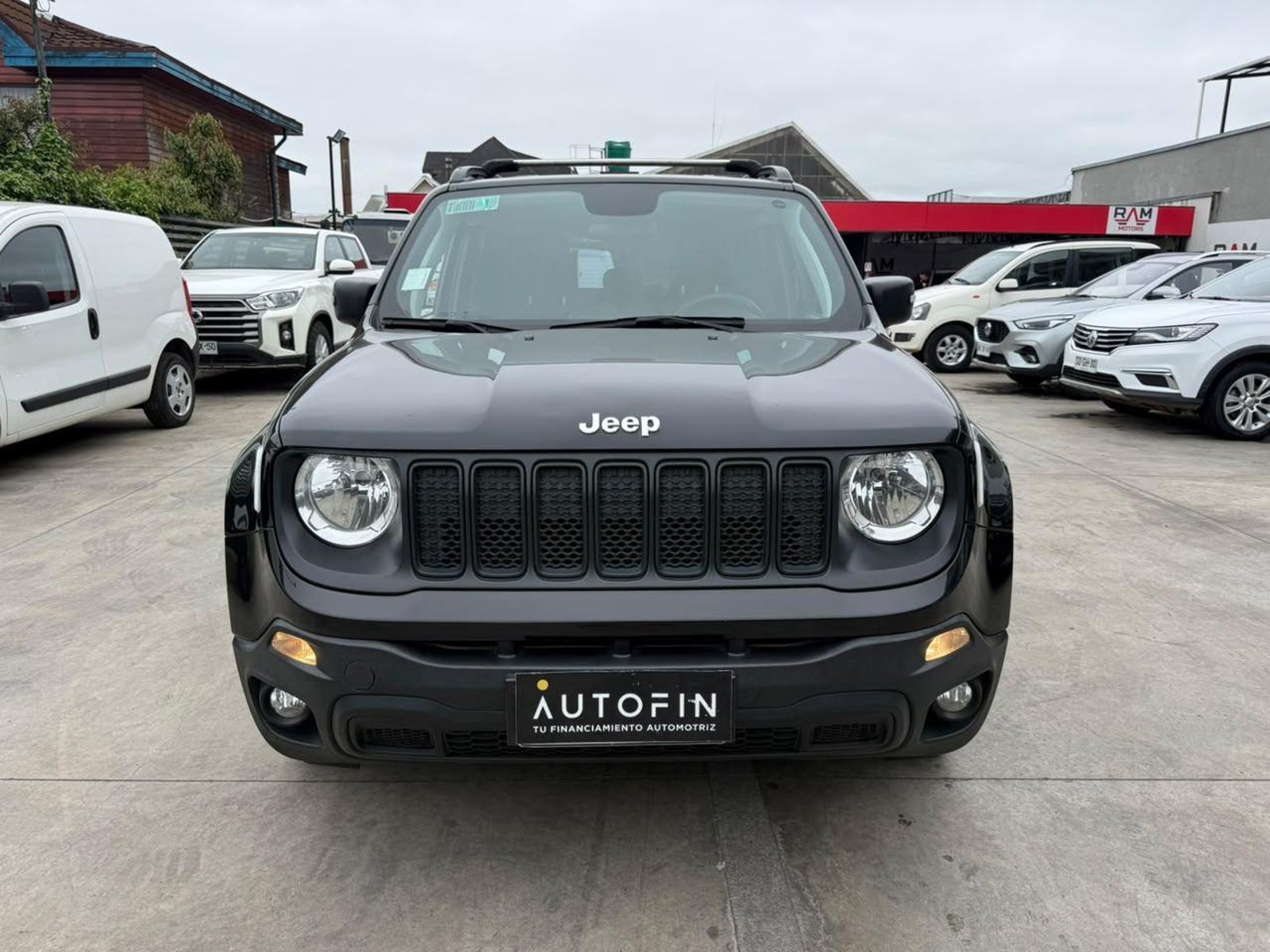Jeep RENEGADE 2020 - Foto 2 de 17