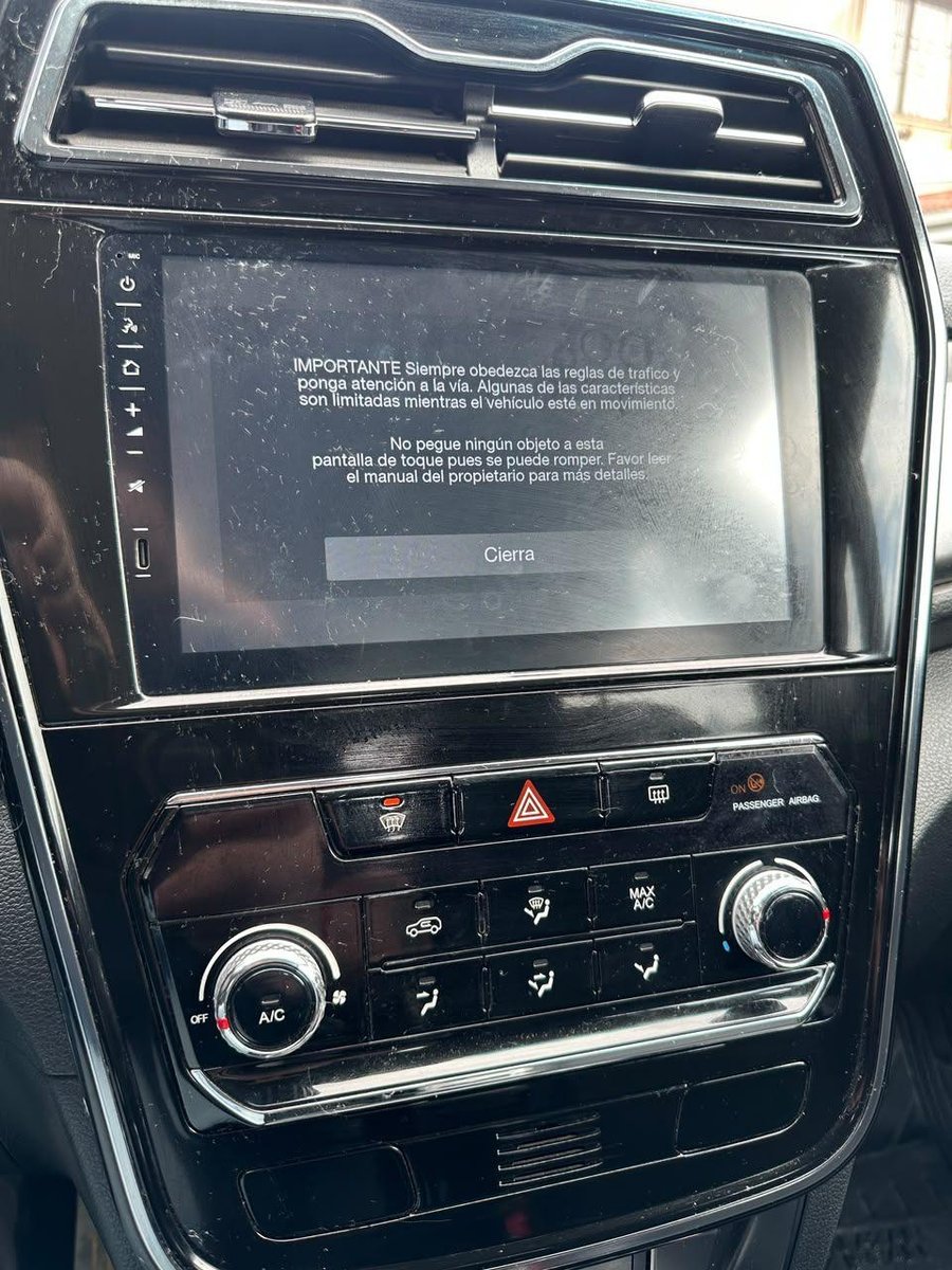 SsangYong TIVOLI 2024 - Imagen 15 de 19