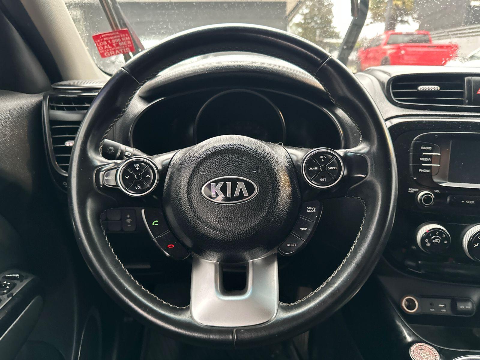 Kia SOUL 2018 - Imagen 12 de 19