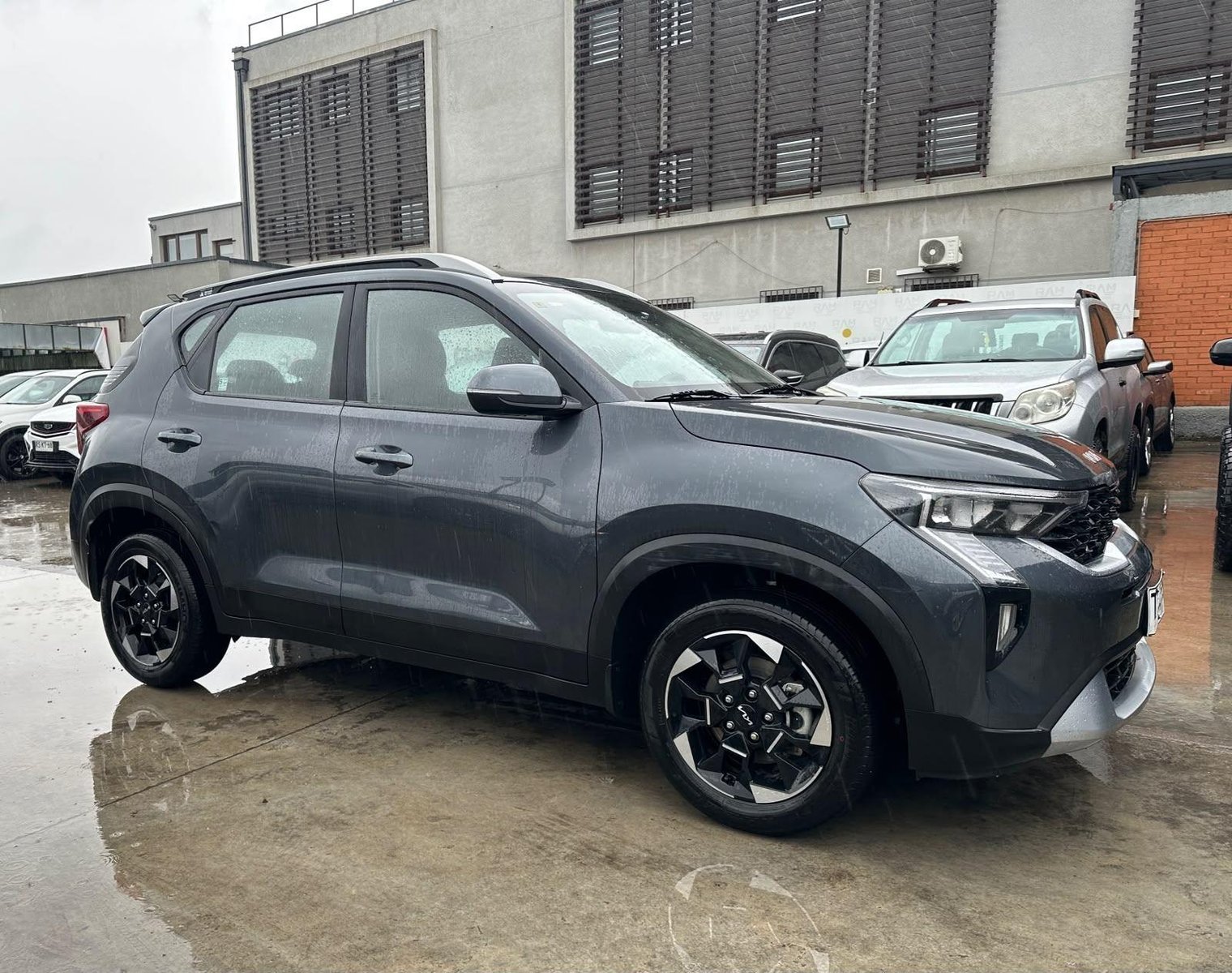 Kia SONET 2025 - Imagen 3 de 18