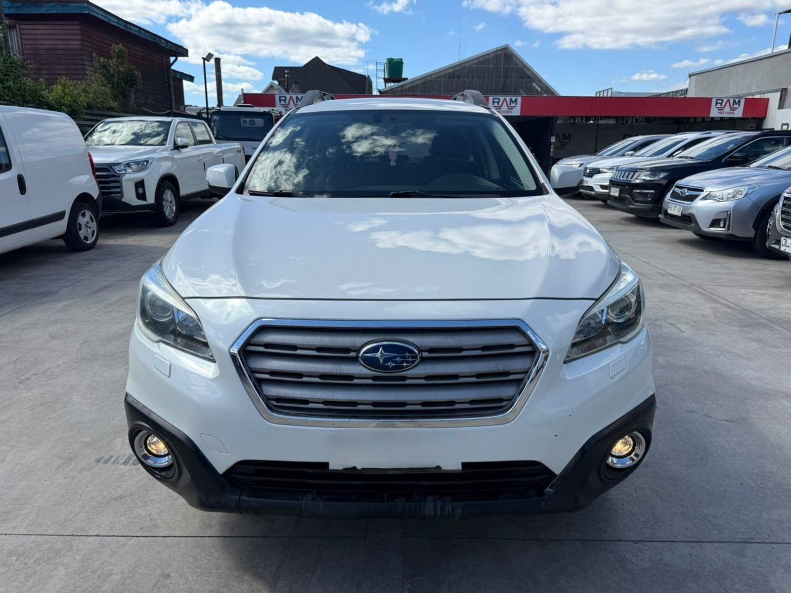 Subaru OUTBACK 2017 - Foto 2 de 17