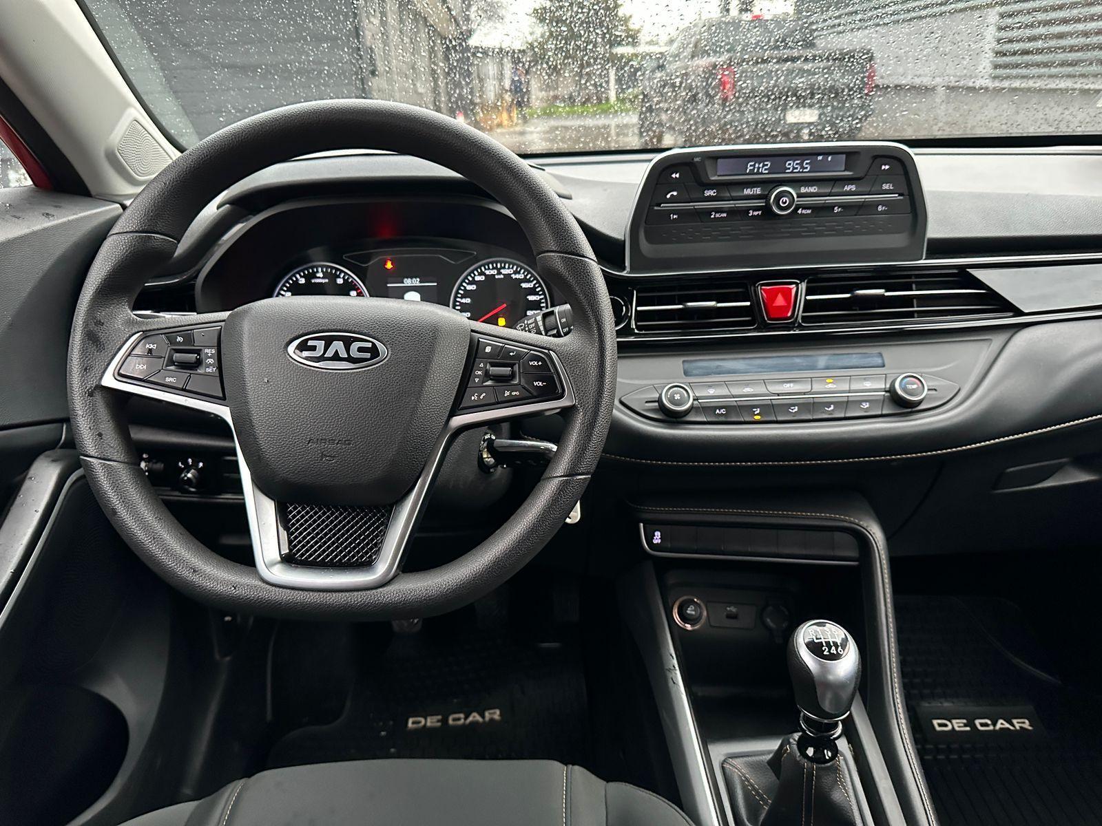 JAC JS4 2023 - Imagen 8 de 19
