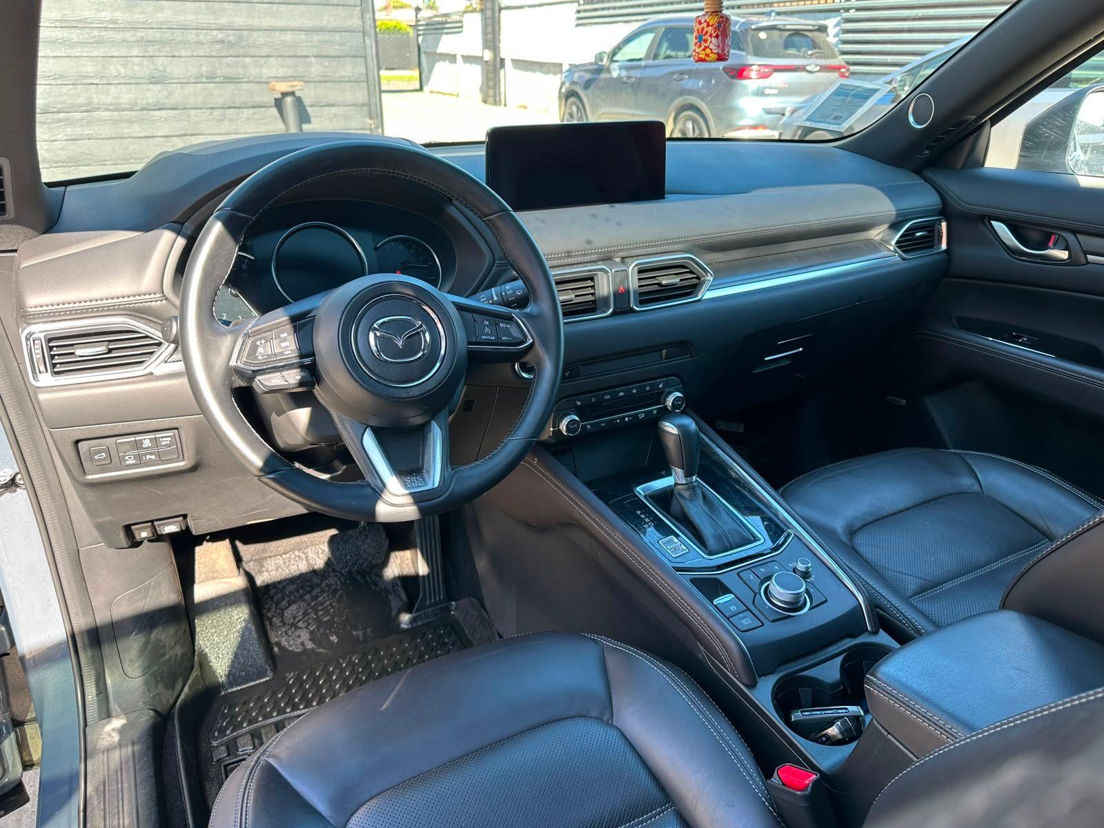 Mazda CX-5 2025 - Imagen 17 de 19