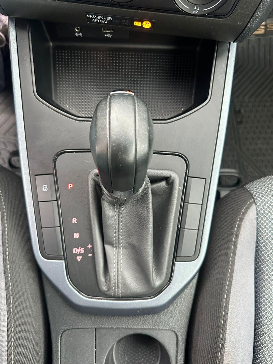 SEAT ARONA 2020 - Imagen 16 de 19