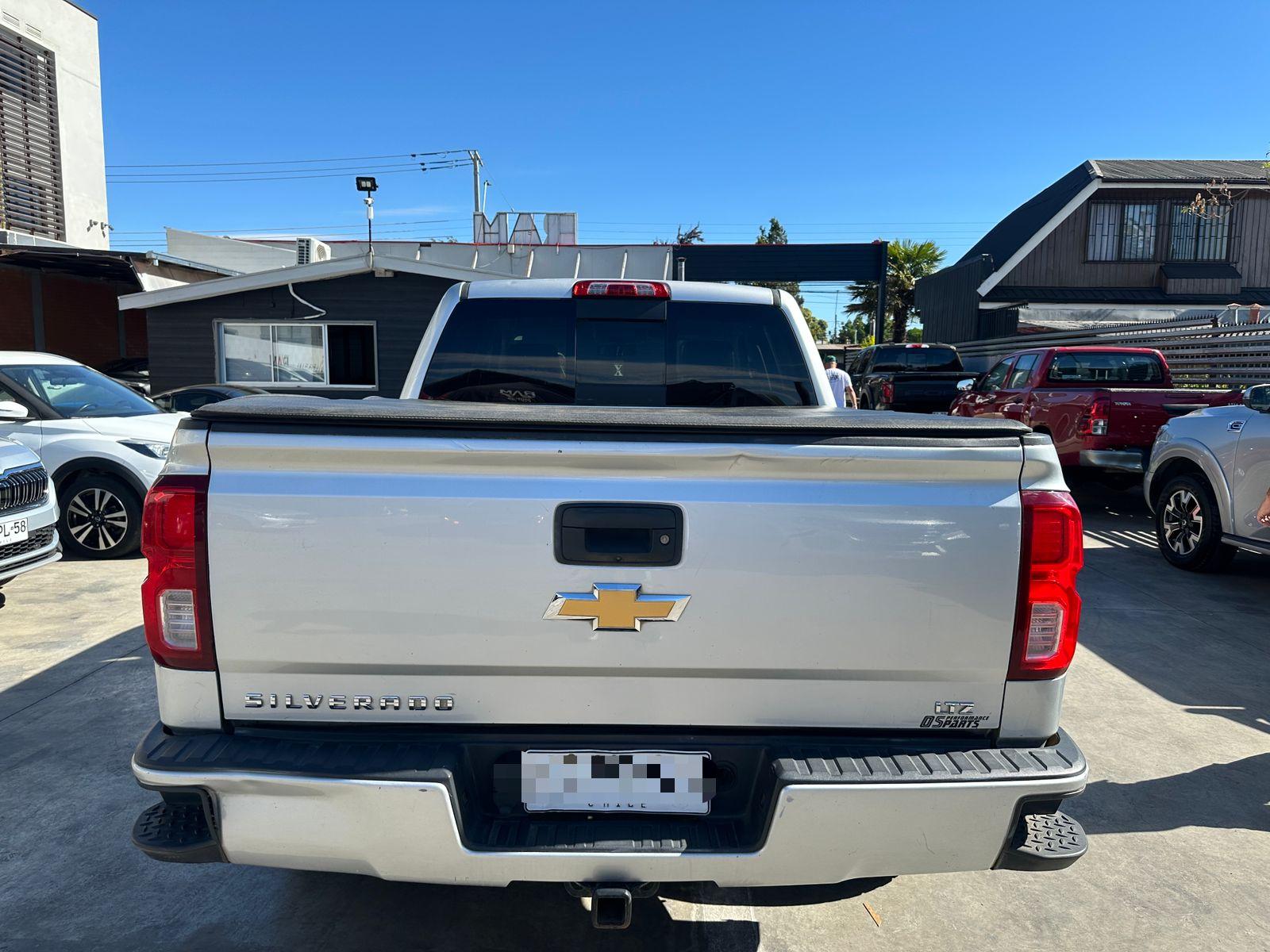 Chevrolet Silverado 2018 - Foto 5 de 19
