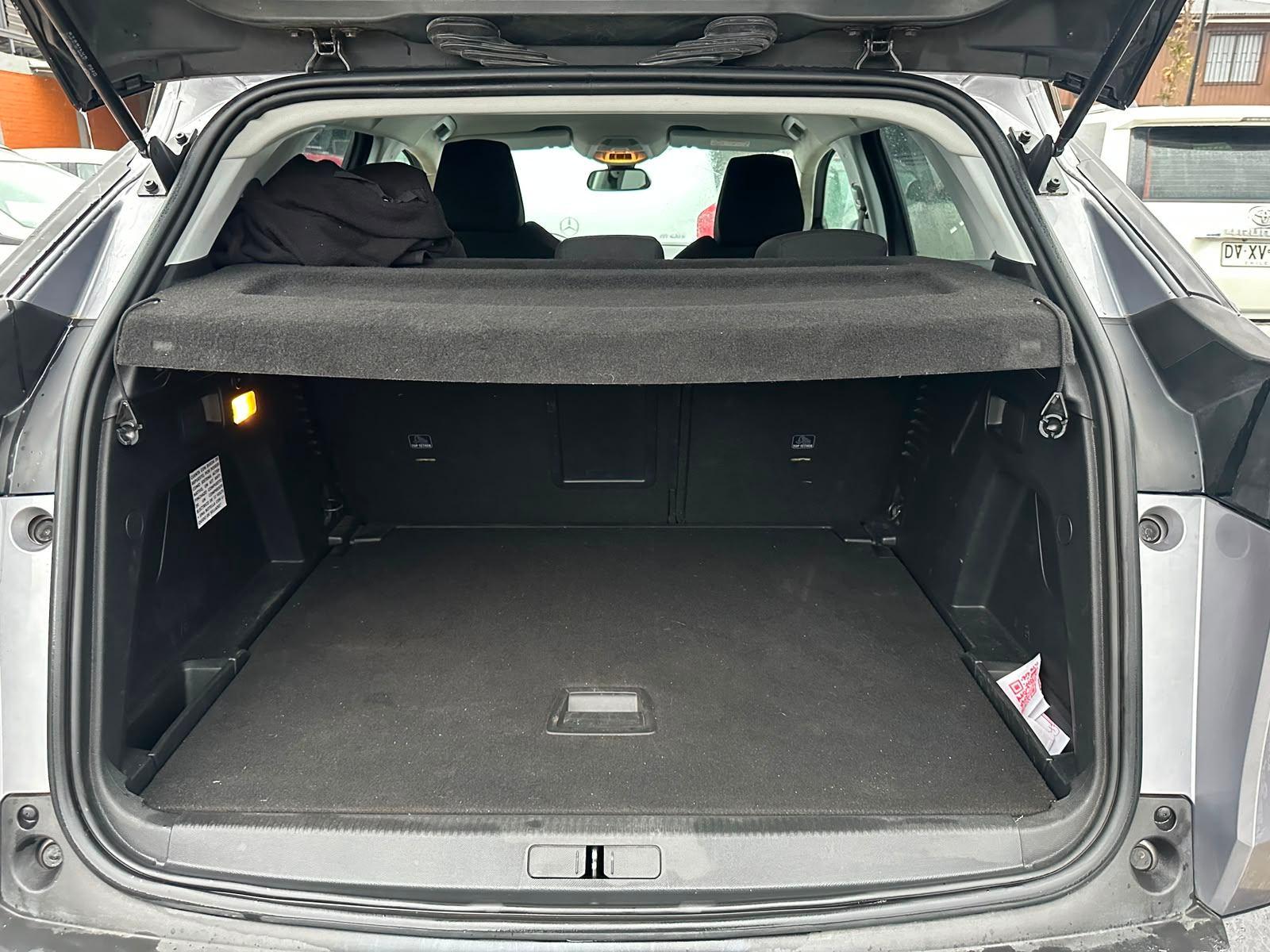 Peugeot 3008 2020 - Imagen 18 de 19