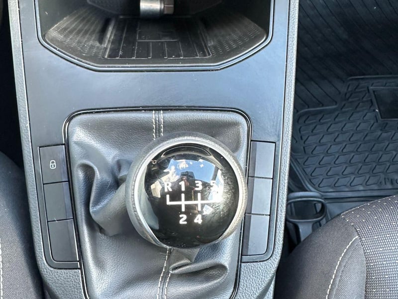 SEAT Ibiza 2023 - Imagen 16 de 19
