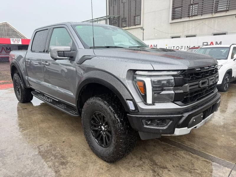 Ford F-150 2025 - Imagen 3 de 17