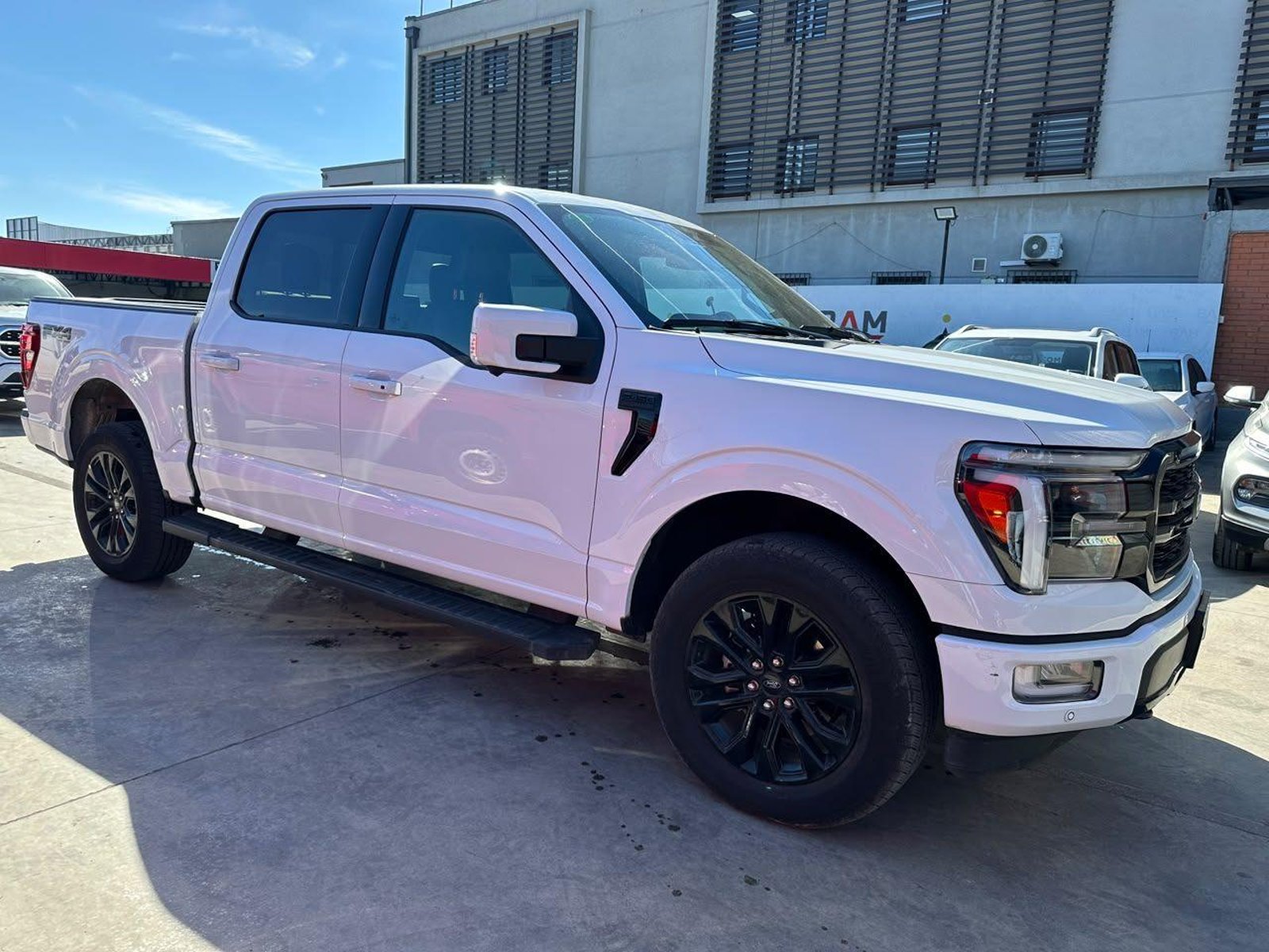 Ford F-150 2025 - Foto 3 de 19