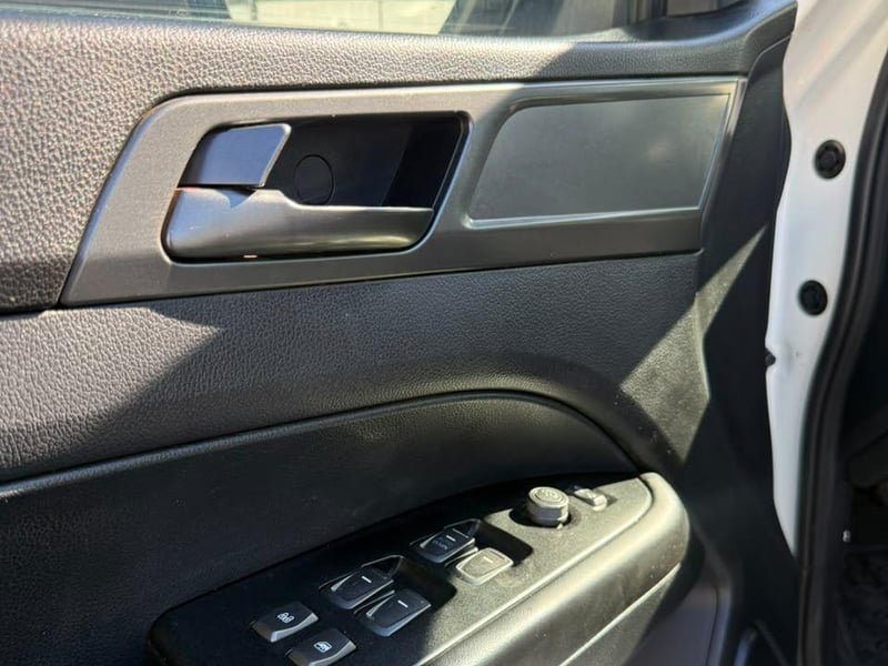 SsangYong MUSSO GRAND 2023 - Imagen 13 de 17