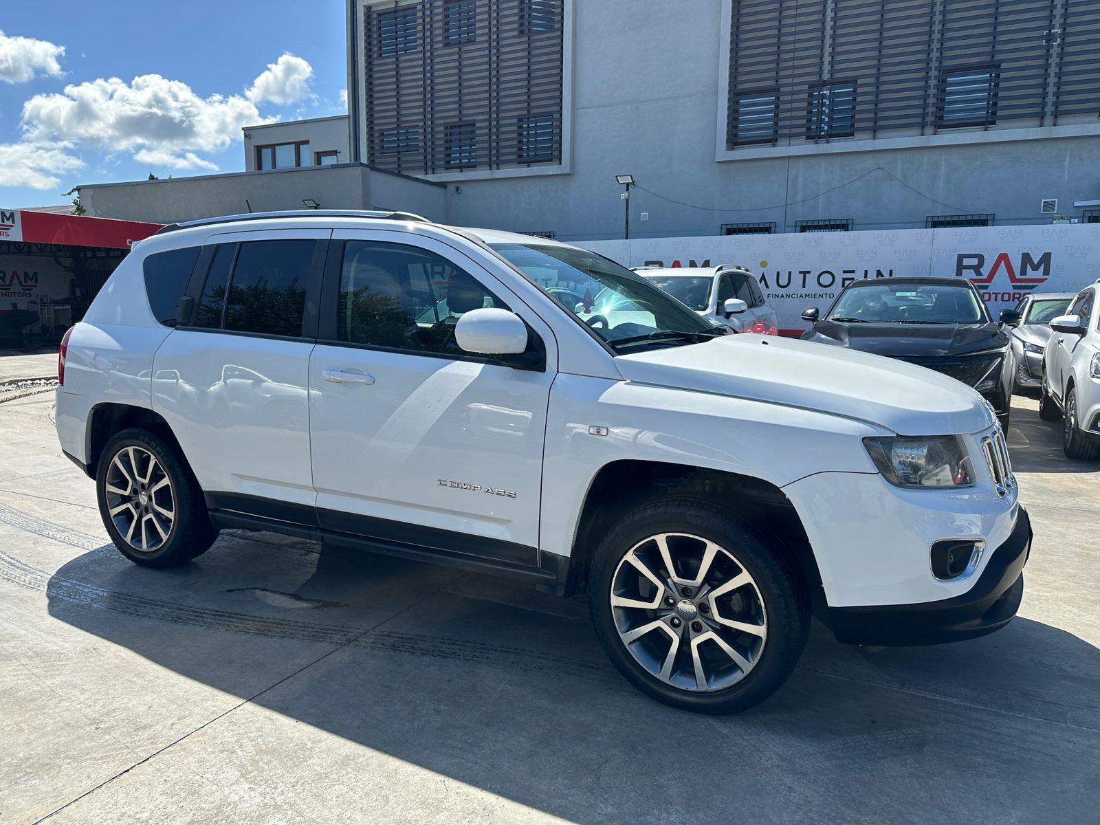 Jeep COMPASS 2015 - Foto 3 de 19