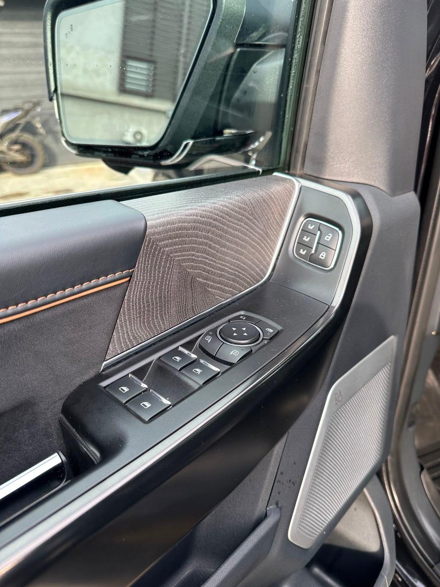 Ford F150 PLATINIUM 4X4 3.5 AT 2023 - Imagen 10 de 19