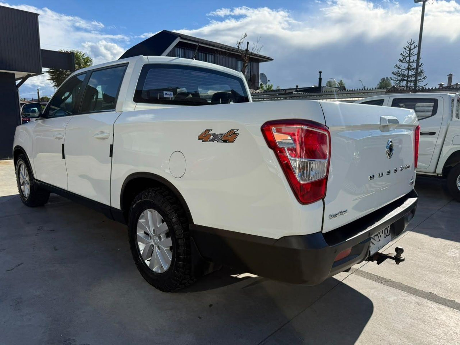 SsangYong MUSSO GRAND 2023 - Foto 4 de 17