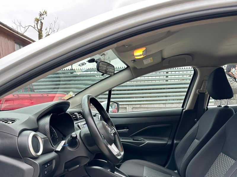 Nissan VERSA 2022 - Imagen 7 de 19