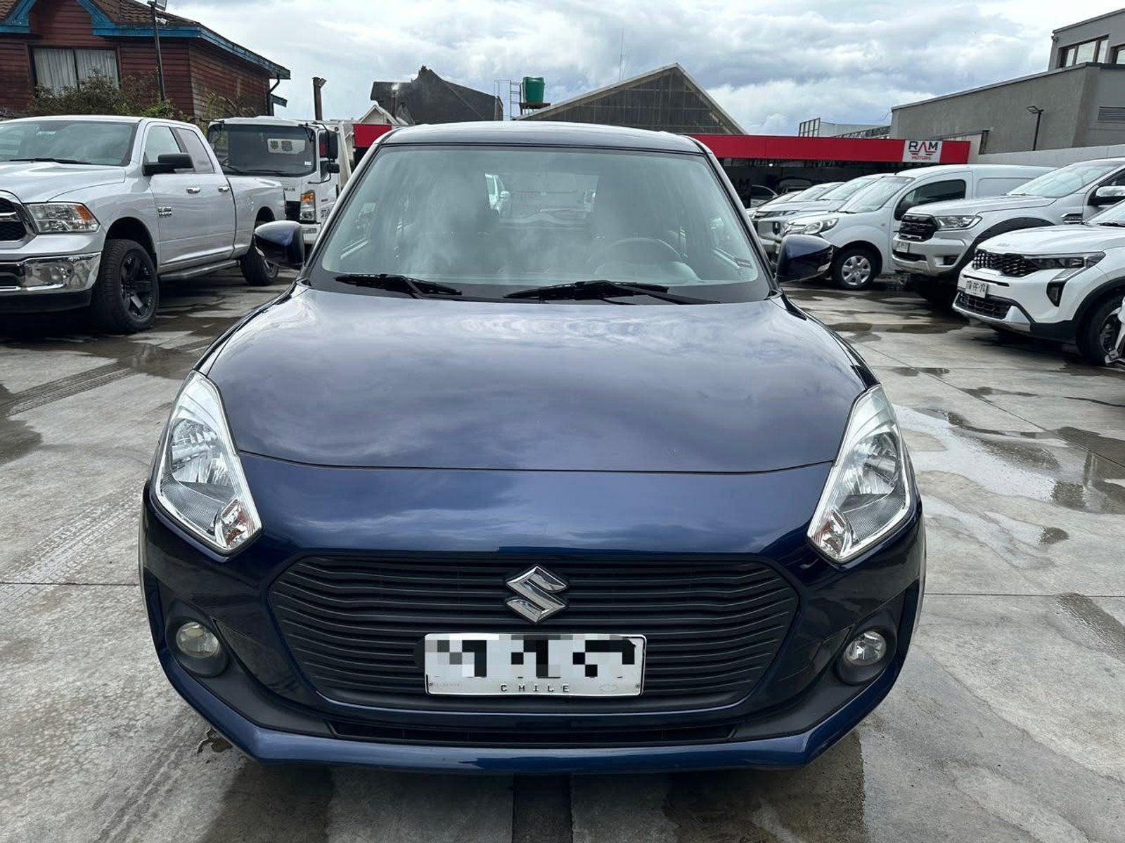 Suzuki SWIFT 2021 - Foto 2 de 18