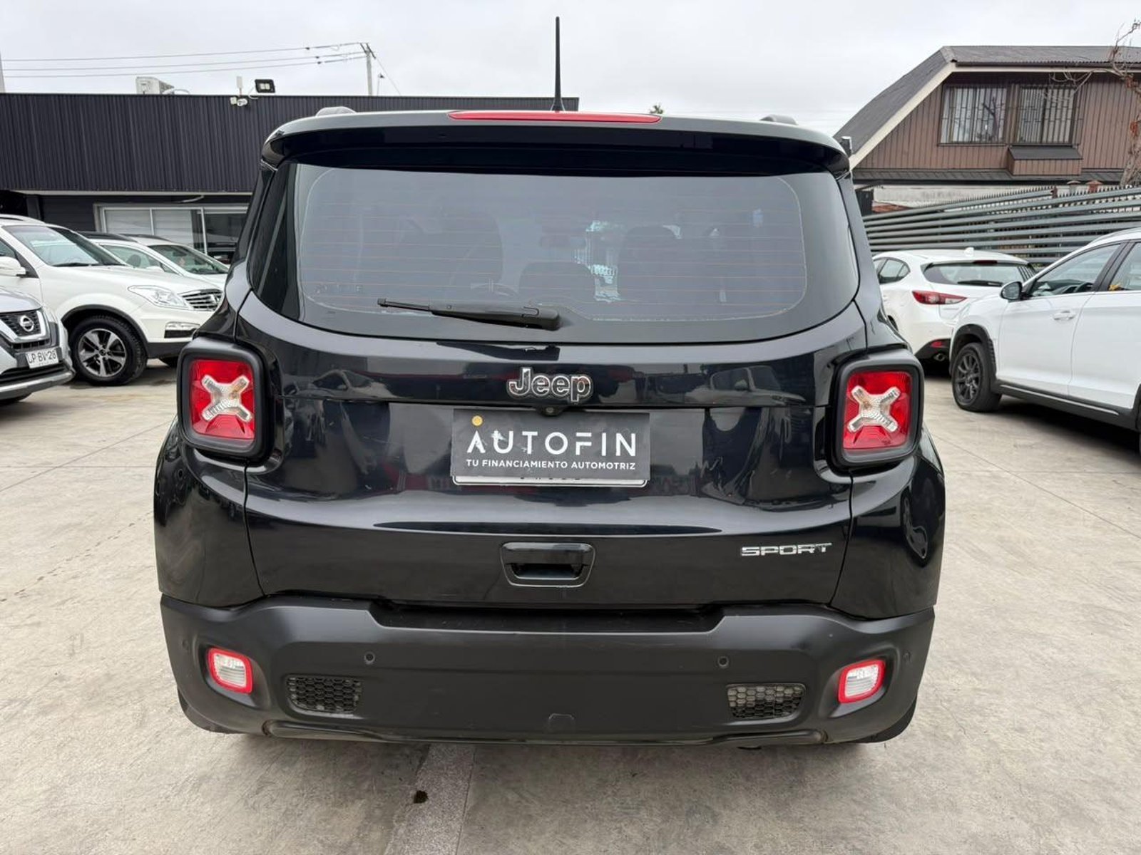 Jeep RENEGADE 2020 - Foto 5 de 17