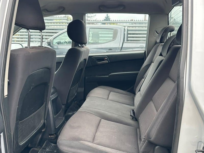 SsangYong ACTYON SPORT 2018 - Imagen 9 de 18