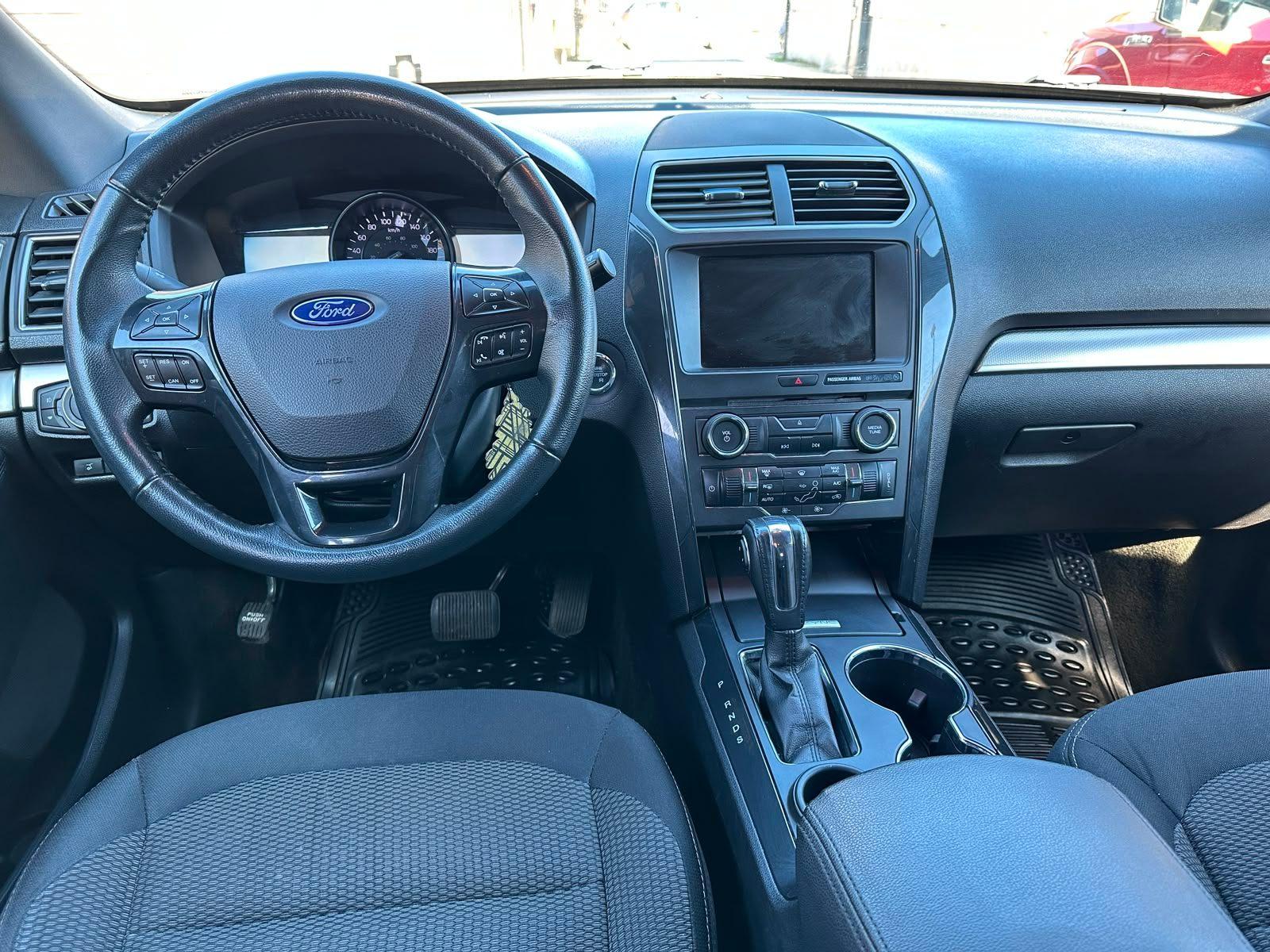 Ford EXPLORER 2018 - Imagen 8 de 19