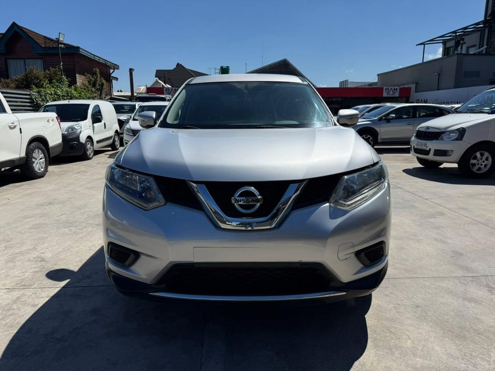 Nissan X-TRAIL 2018 - Foto 2 de 18