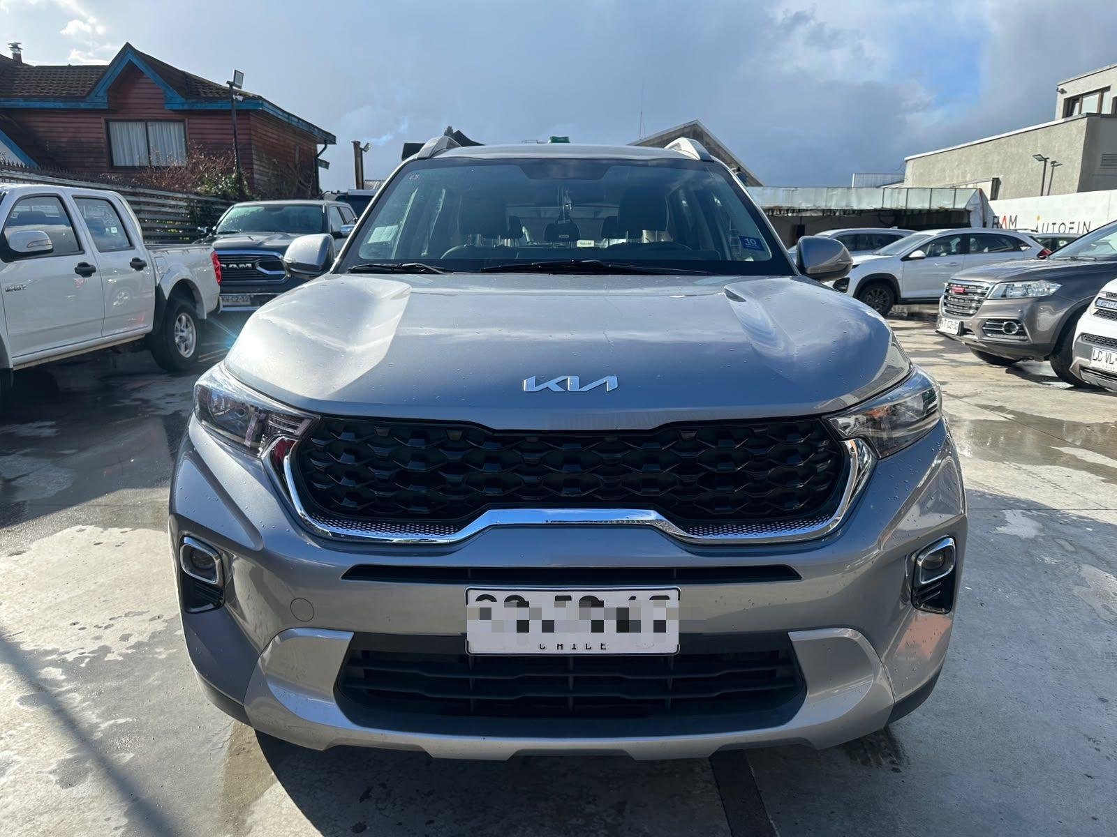 Kia SONET 2023 - Foto 2 de 18