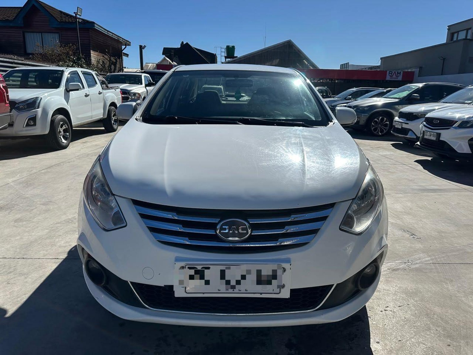 JAC J4 2021 - Foto 2 de 19
