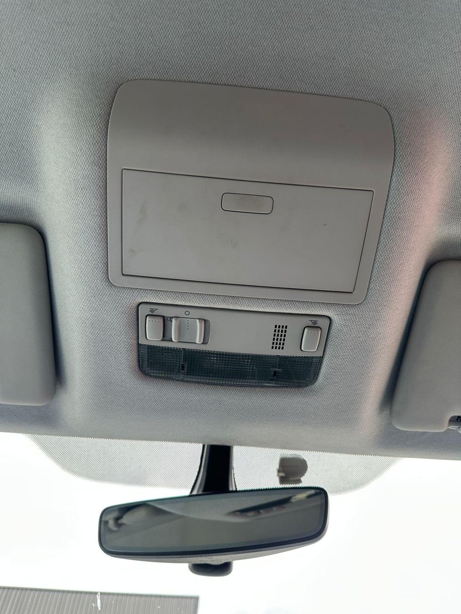 Volkswagen Amarok 2023 - Imagen 13 de 18