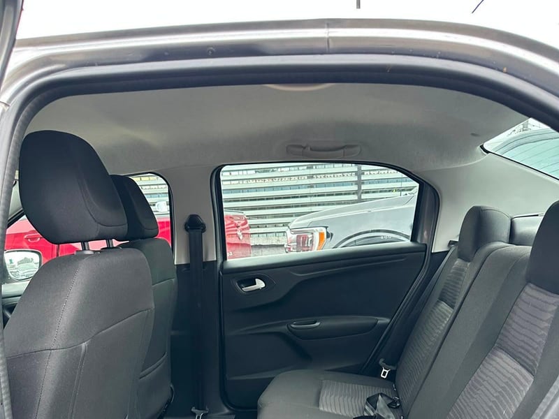 Peugeot 301 2019 - Imagen 8 de 18