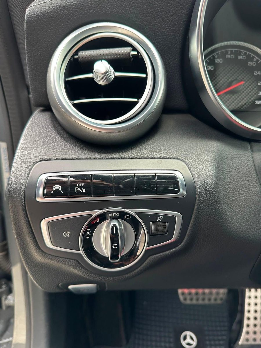 Mercedes-Benz C63 2017 - Imagen 11 de 20