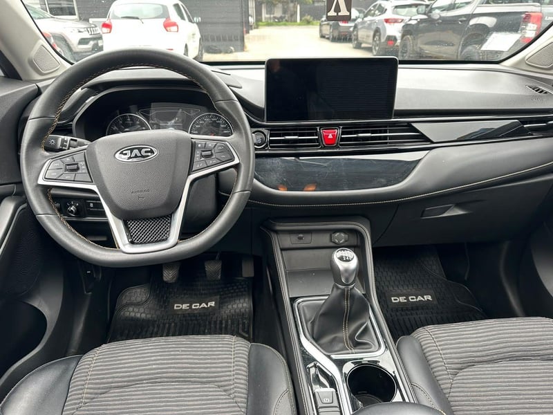 JAC JS4 2024 - Imagen 6 de 17