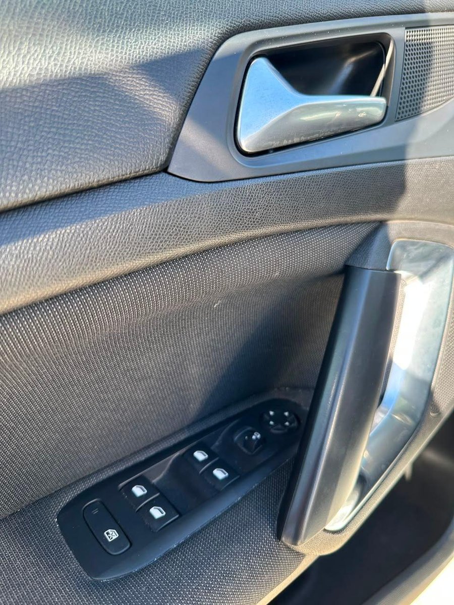 Peugeot 308 2021 - Imagen 10 de 19