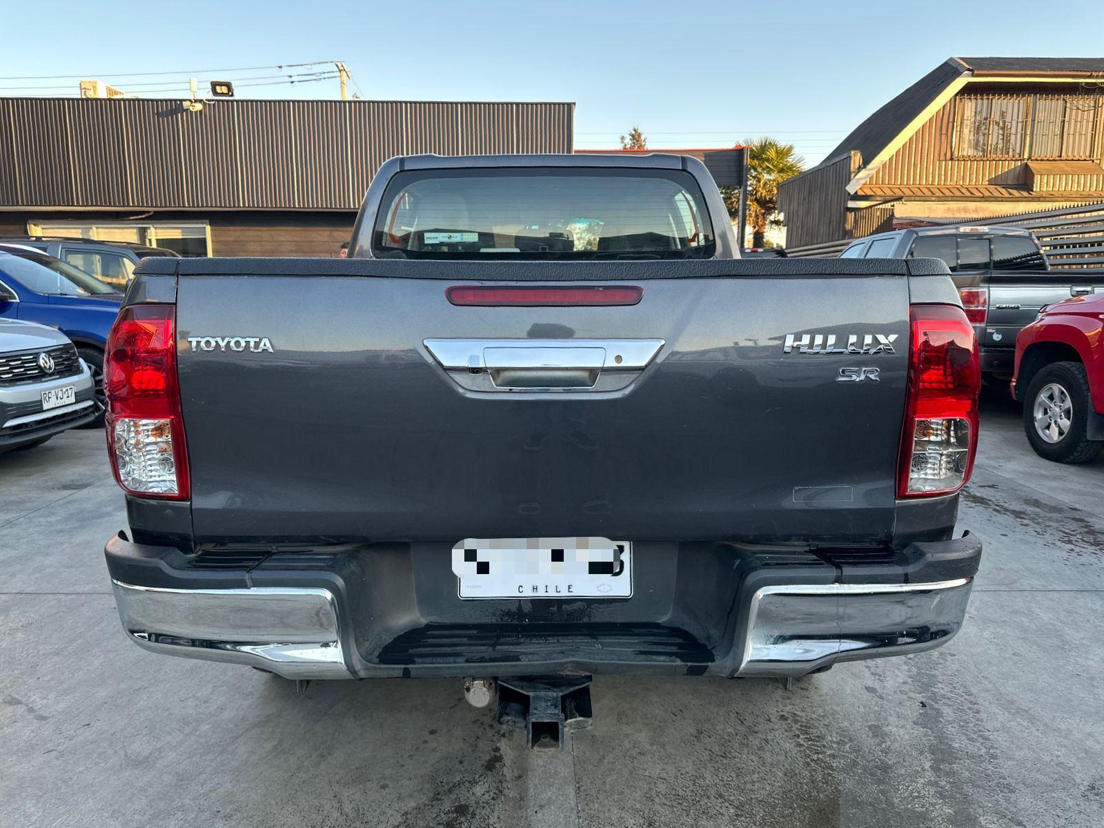 Toyota HILUX 2023 - Foto 5 de 19