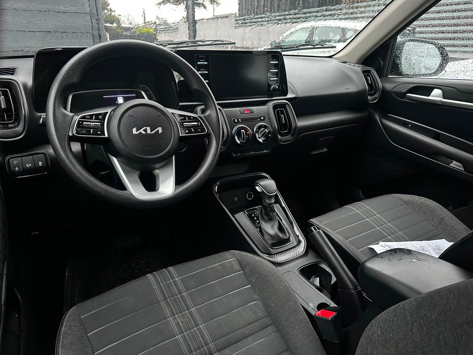 Kia SONET 2025 - Imagen 17 de 19