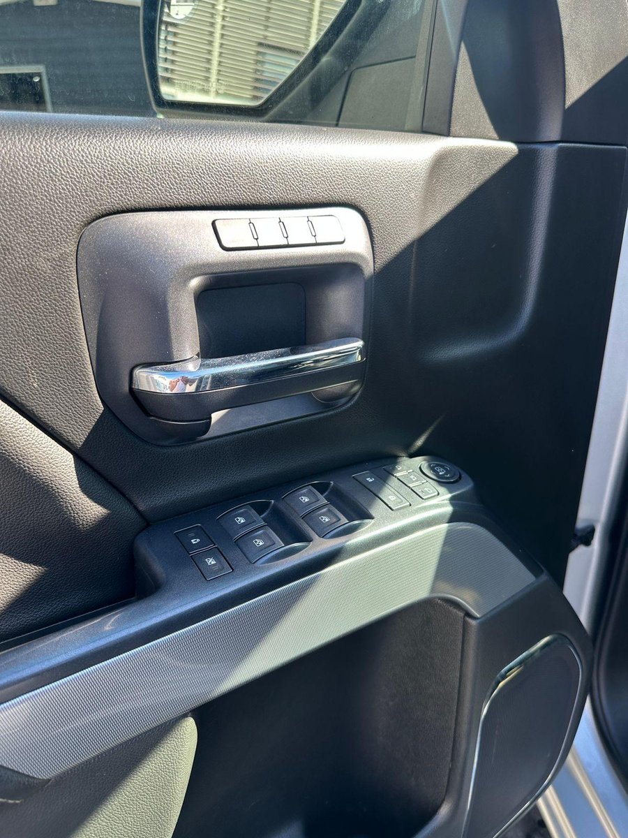 Chevrolet Silverado 2018 - Imagen 10 de 19