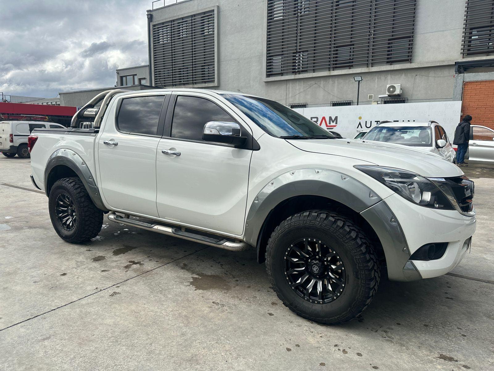 Mazda NEW BT-50 2021 - Foto 3 de 18