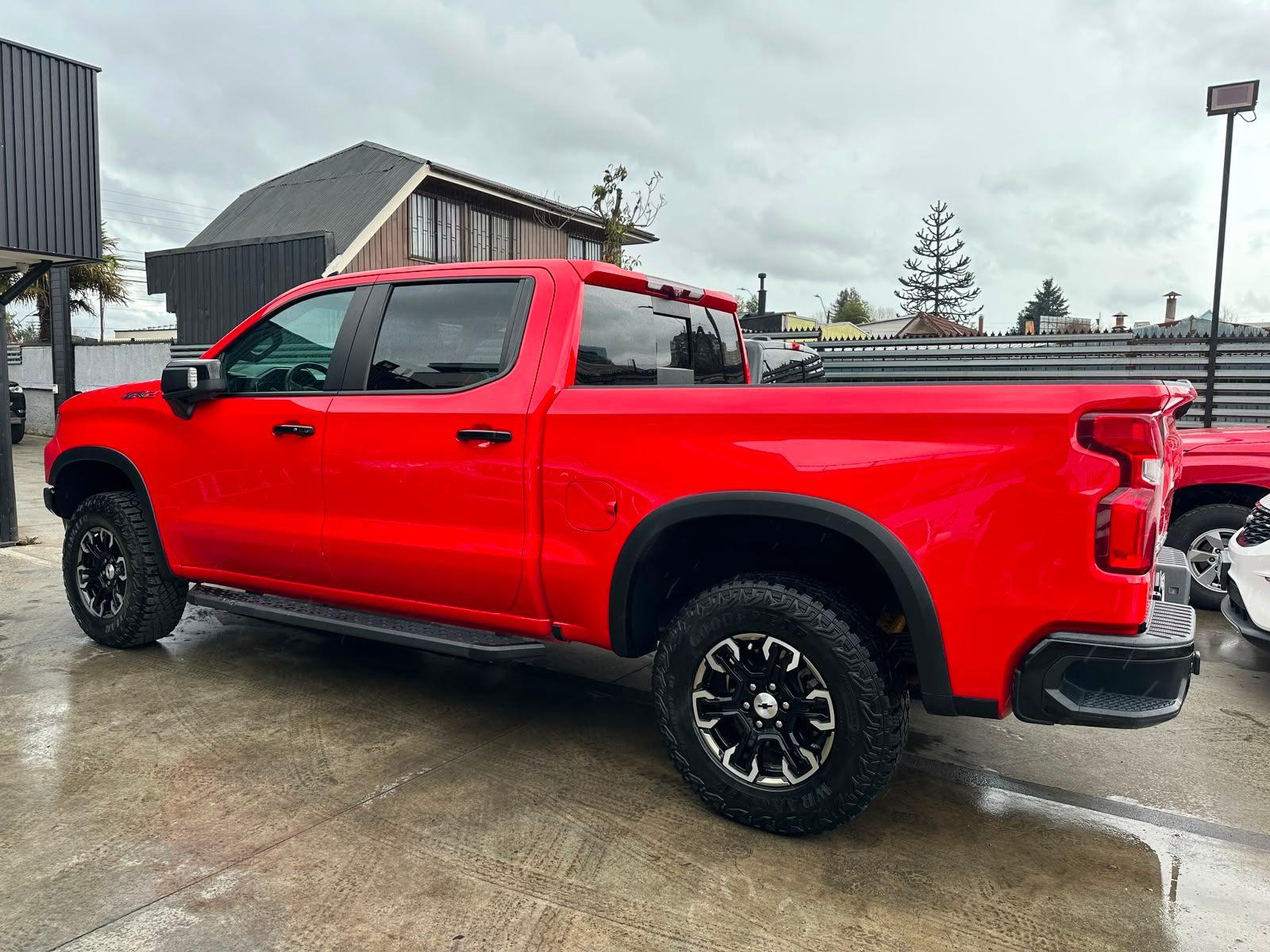 Chevrolet SILVERADO 2024 - Imagen 6 de 20