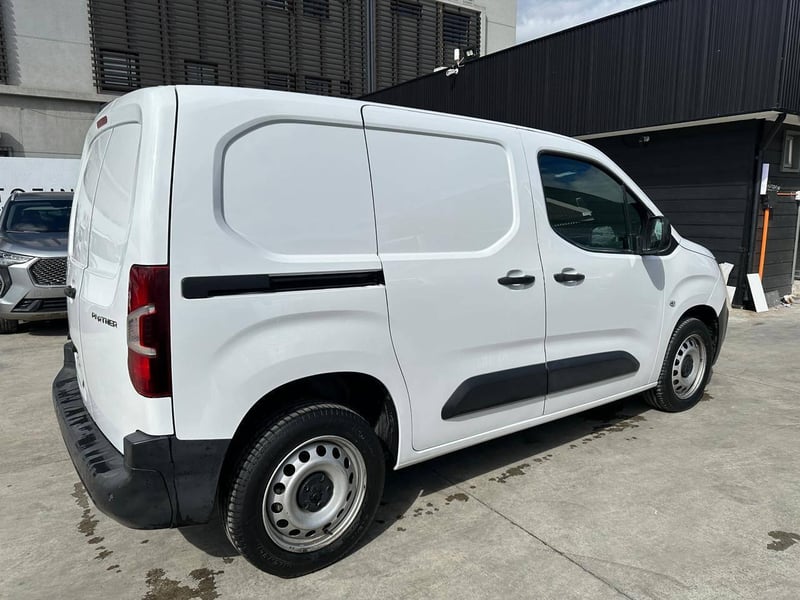 Peugeot PARTNER 2023 - Imagen 4 de 19