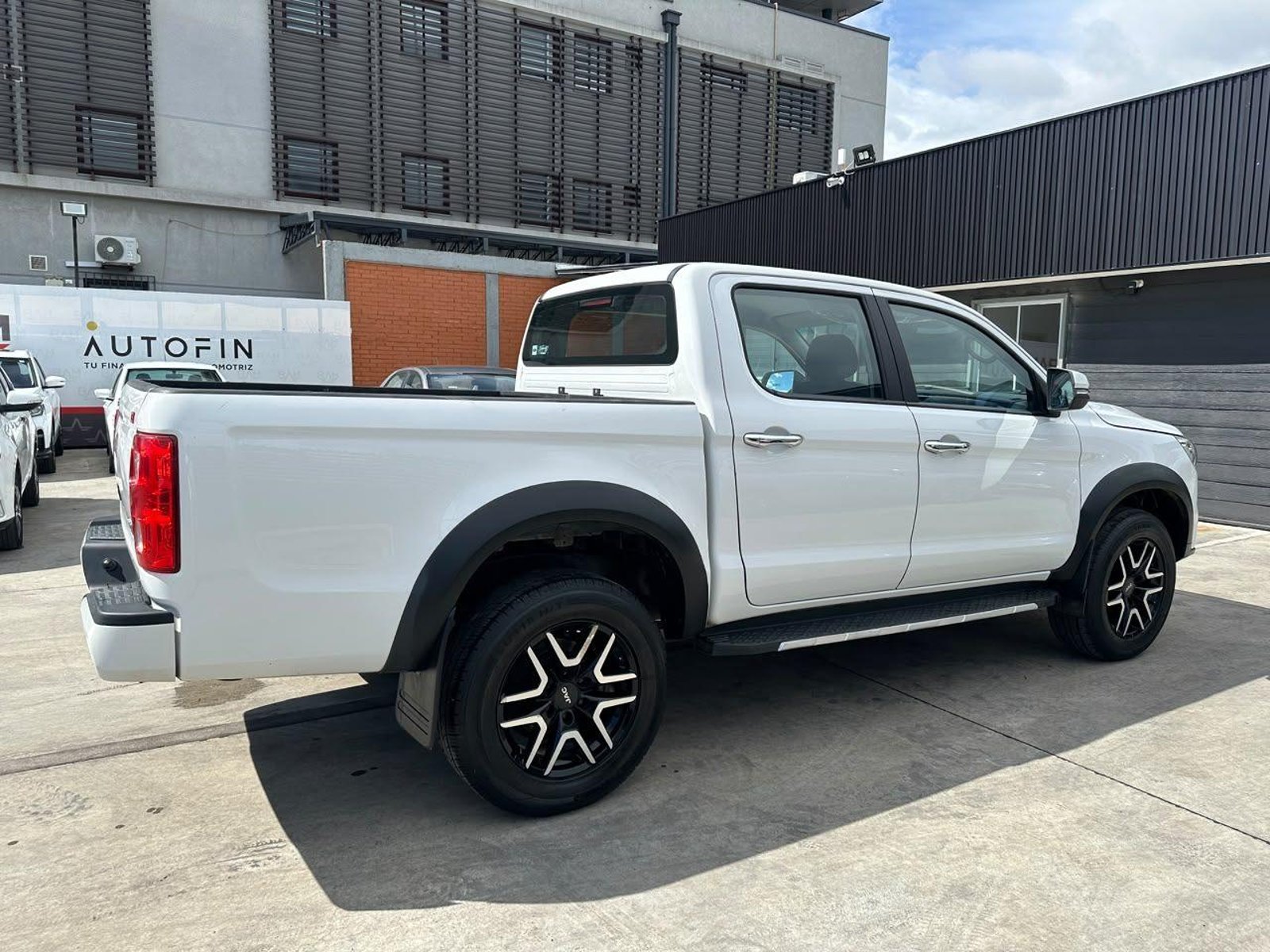 JAC T8 2023 - Foto 4 de 19