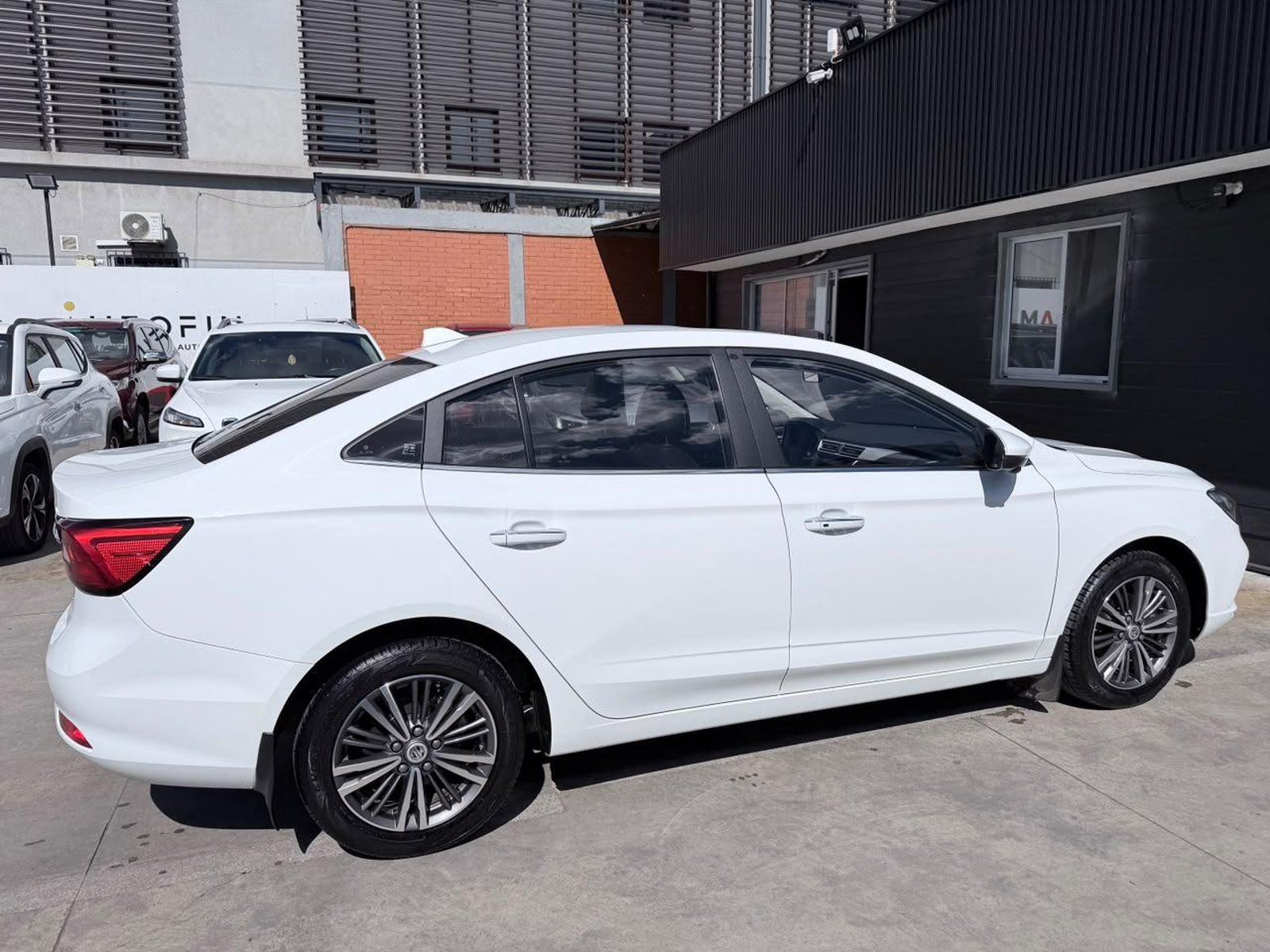 MG MG5 2022 - Foto 4 de 19