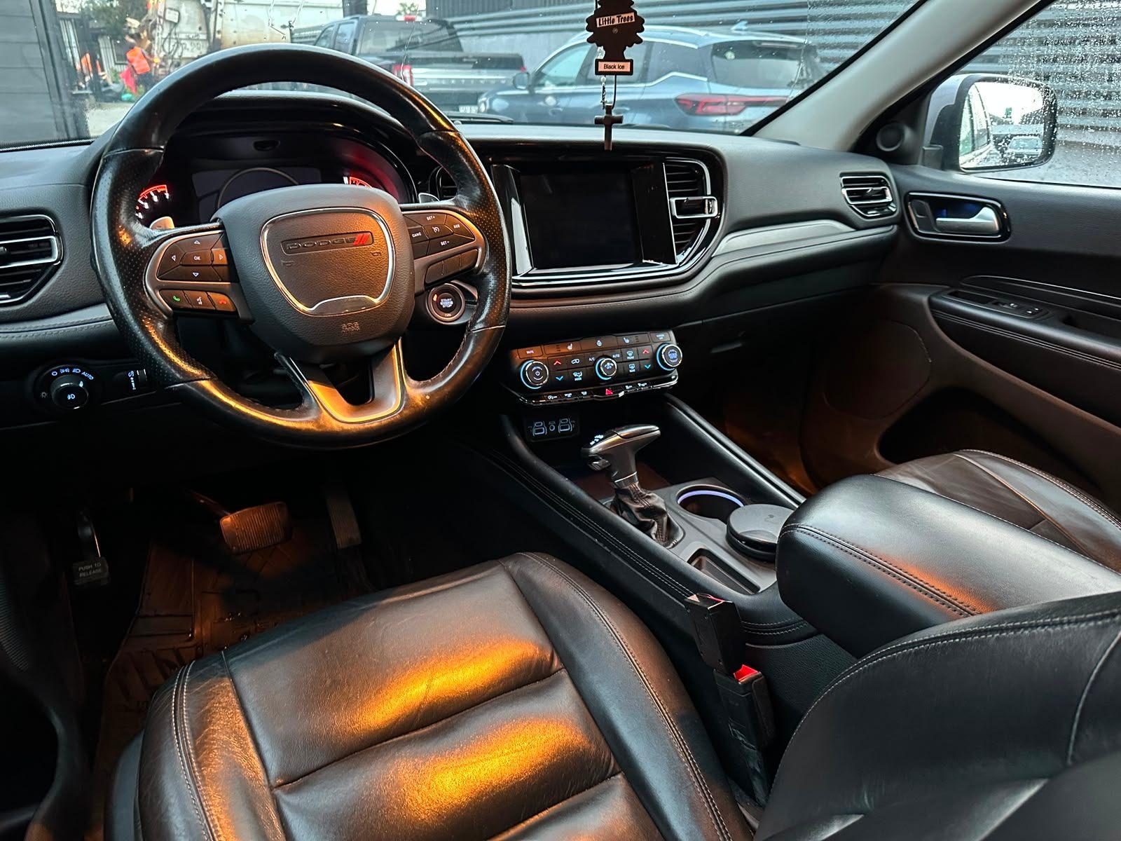 Dodge DURANGO 2021 - Imagen 17 de 19