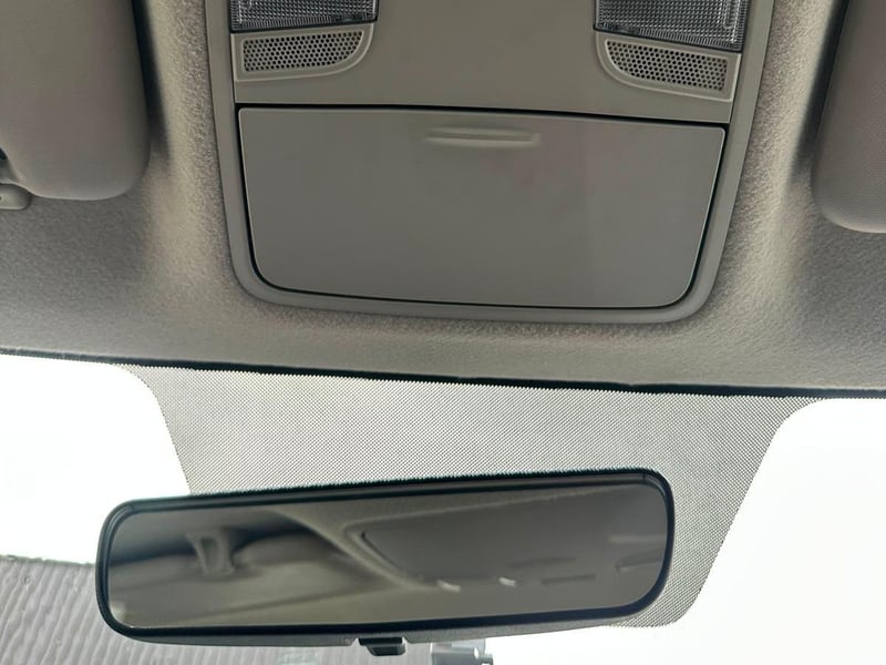 Kia SONET 2025 - Imagen 13 de 18