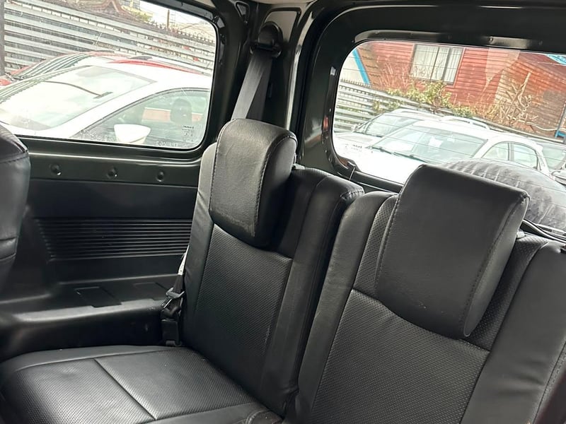 Suzuki JIMNY 2024 - Imagen 9 de 18