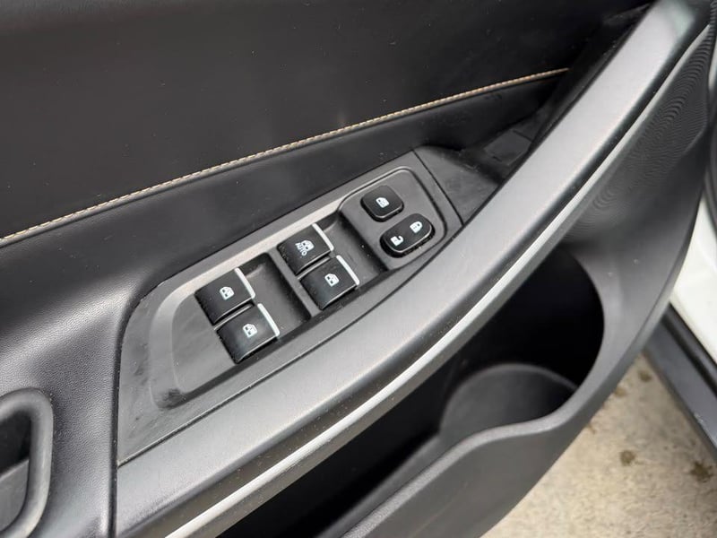 JAC JS4 2023 - Imagen 10 de 18