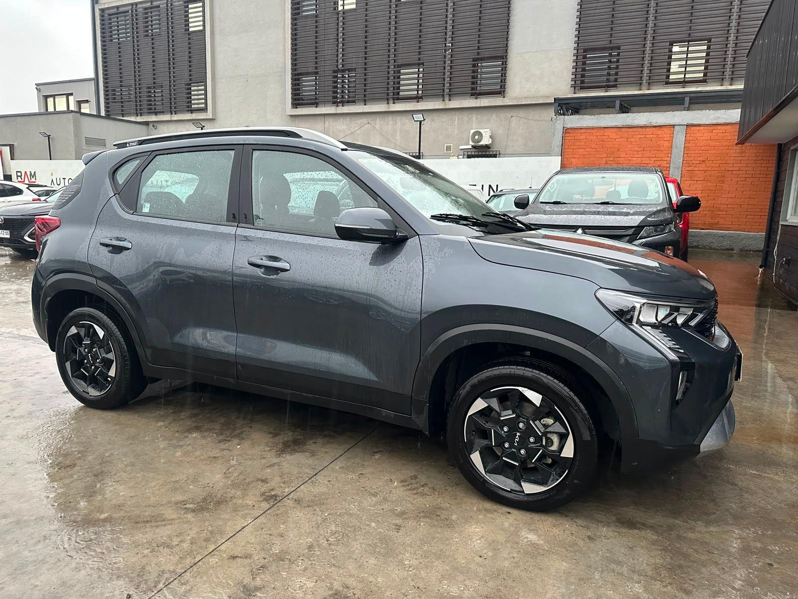 Kia SONET 2025 - Foto 3 de 19