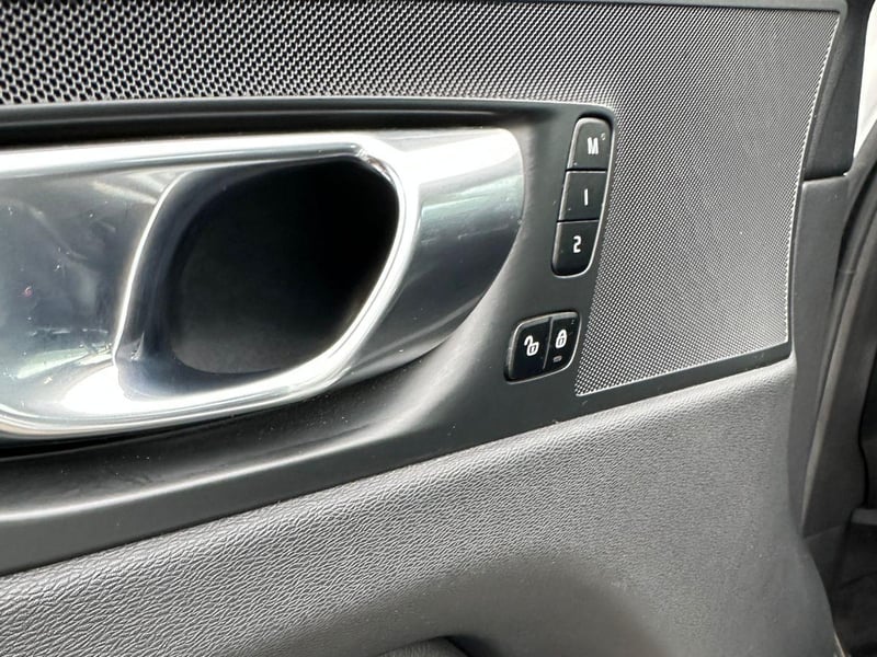 Volvo XC60 2022 - Imagen 10 de 20