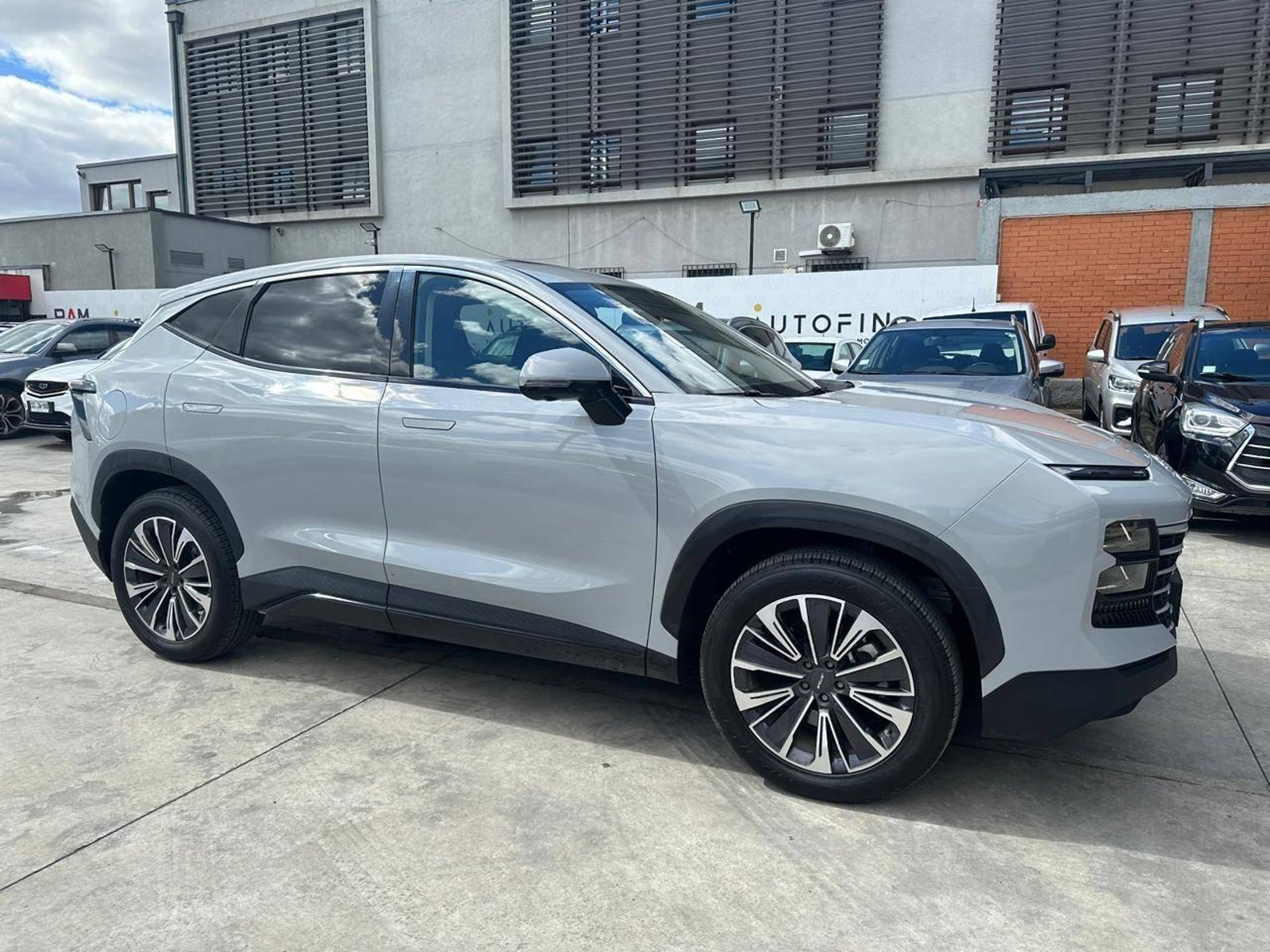 Jetour DASHING 2025 - Imagen 3 de 19
